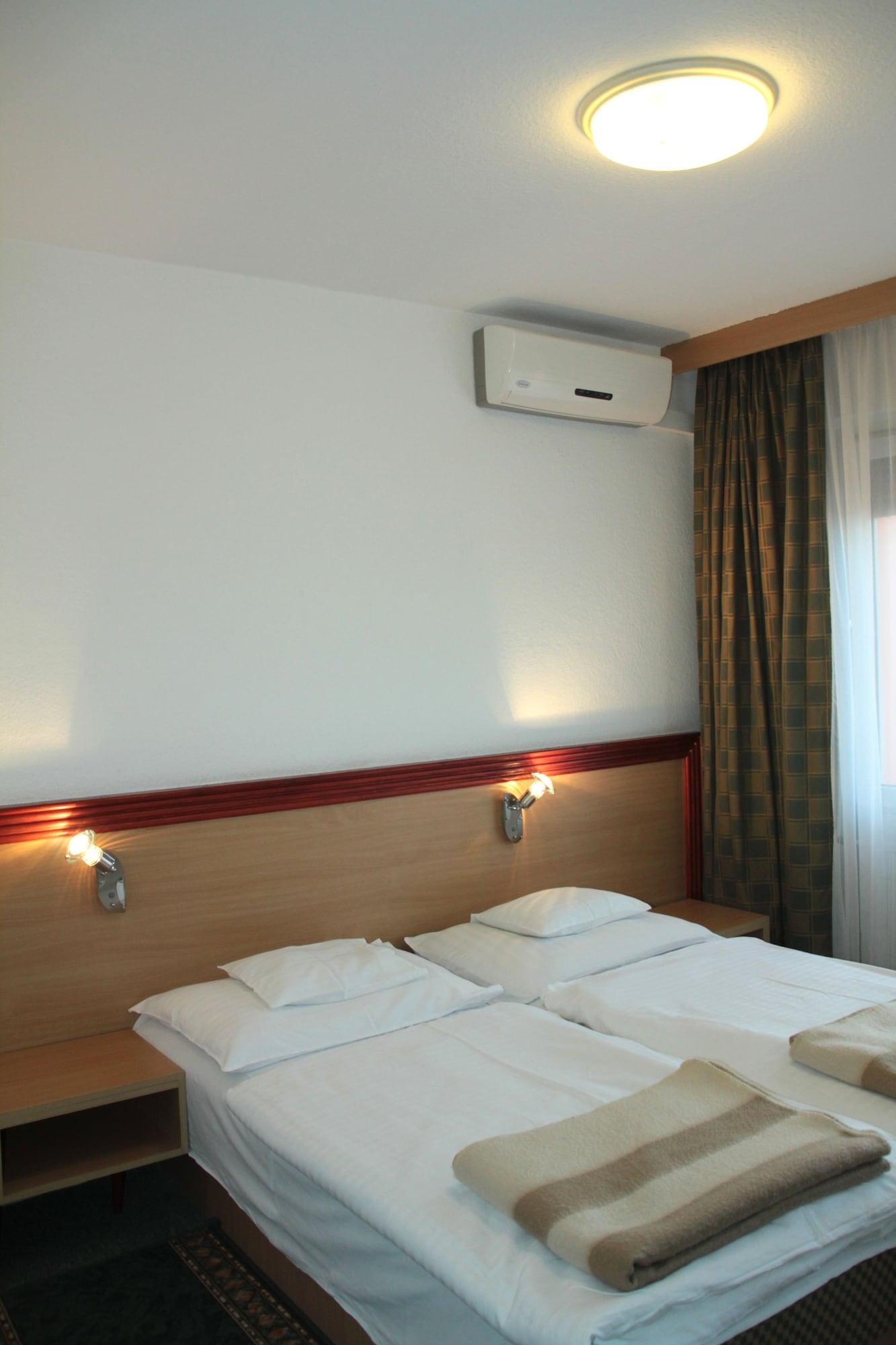 Tisza Sport Hotel سيغيد المظهر الخارجي الصورة